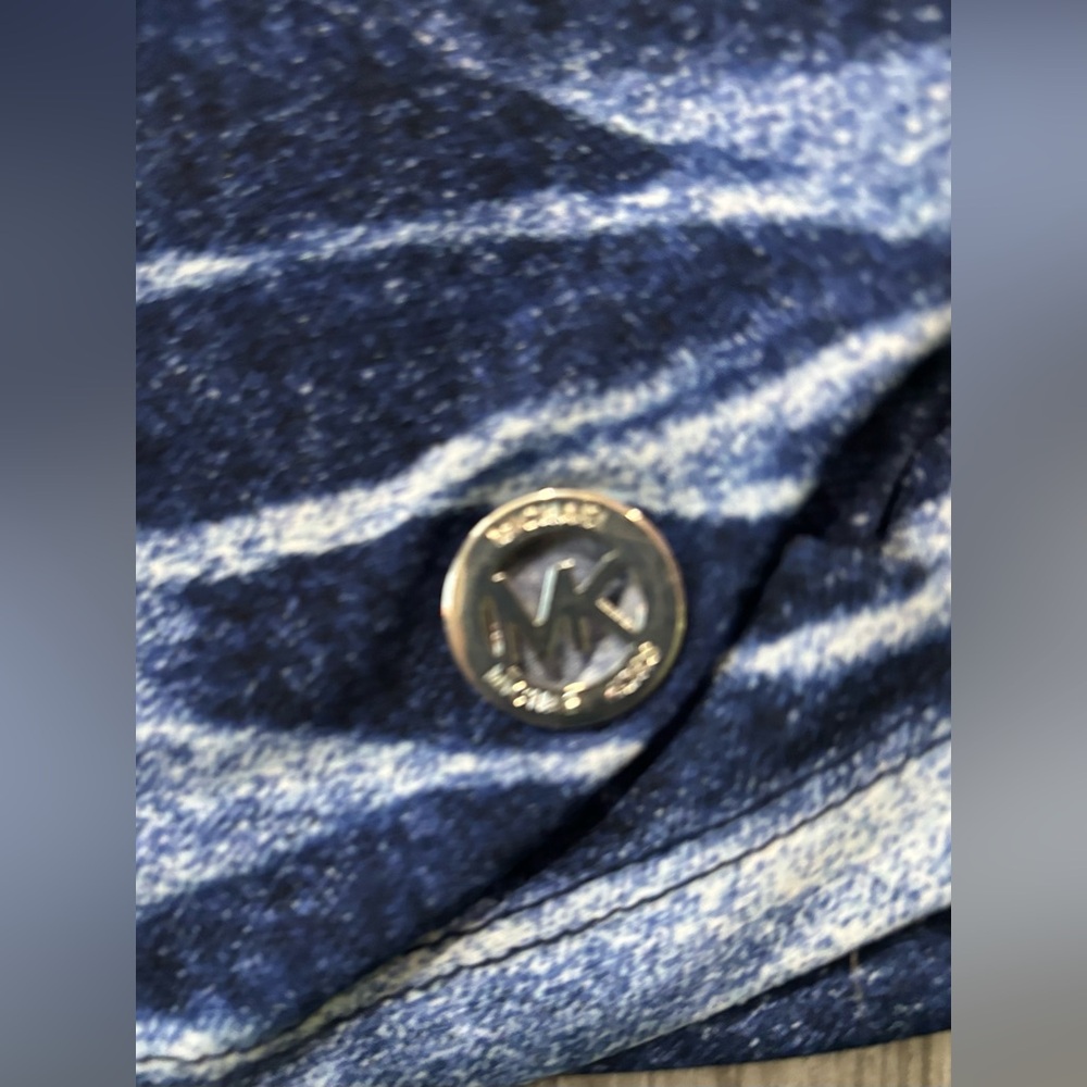 Michael Kors Blue and White Wave Print Blouse - Picture 3 of 4